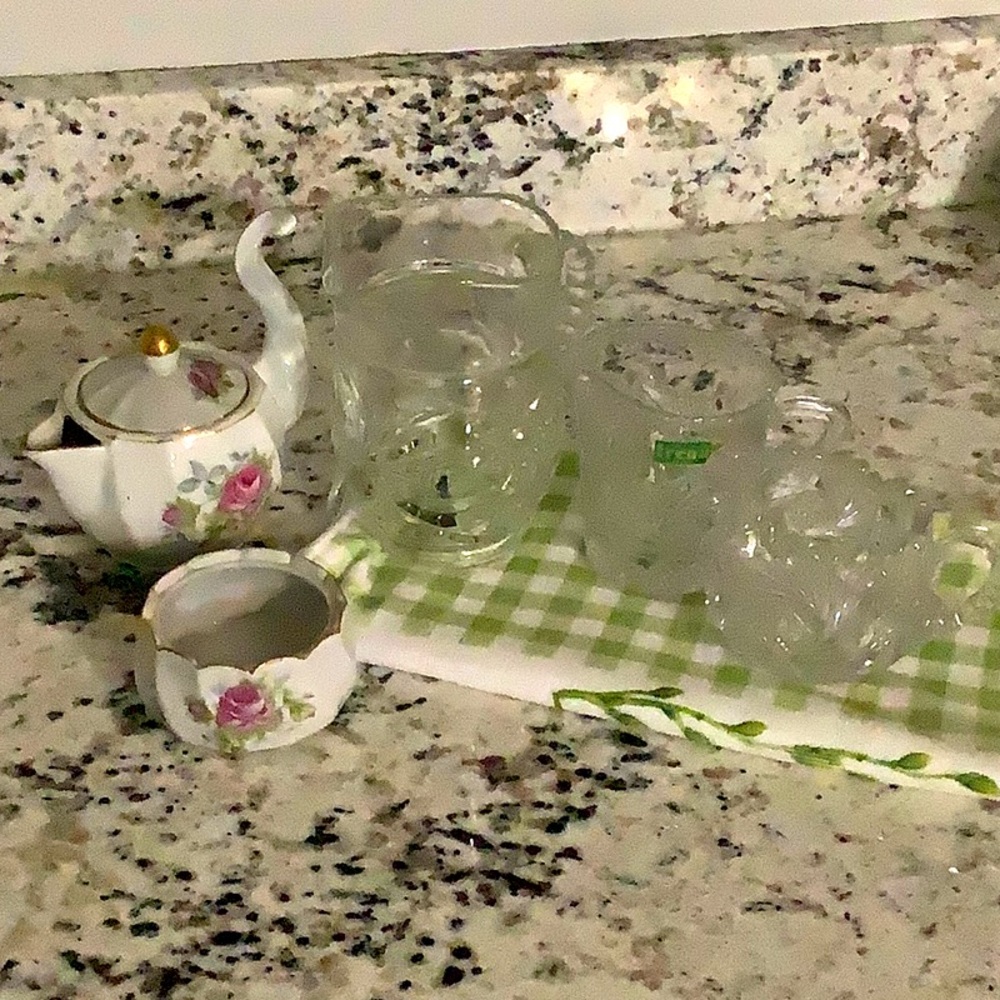 Floral Teapot and Glass Set